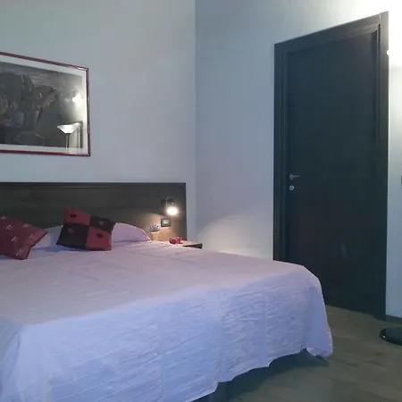 Hyknusa Hotel